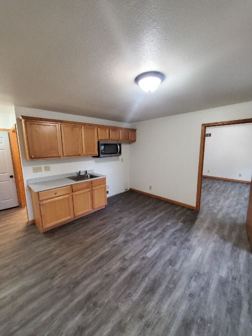 2934 S 9 ST