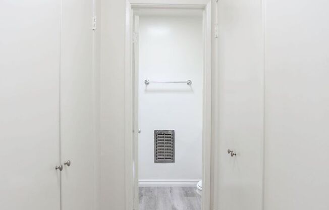Studio, 1 bath, $1,425, Unit 57