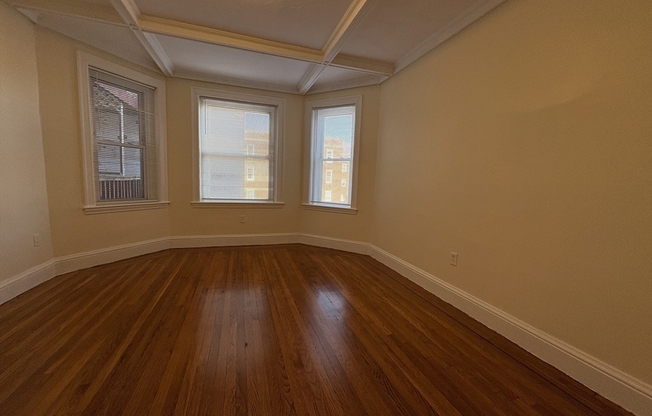 4 beds, 2 baths, 1,200 sqft, $6,000, Unit 202