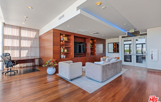 1 bed, 1.5 baths, 1,390 sqft, $4,200, Unit 1407