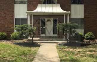 8036 Campbell St, Kansas City, MO 64131  -2 bedroom / 1 bath apartment in a 4 plex building - $845 + $25 water fee -Ready NOW