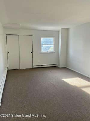 2 beds, 2 baths, 1,300 sqft, $2,500