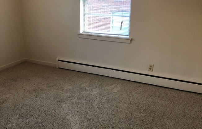 2 beds, 1 bath, 740 sqft, $735, Unit 1500-801
