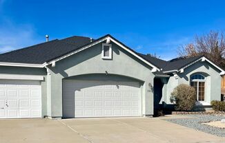 Fully Furnished Home in Spanish Springs