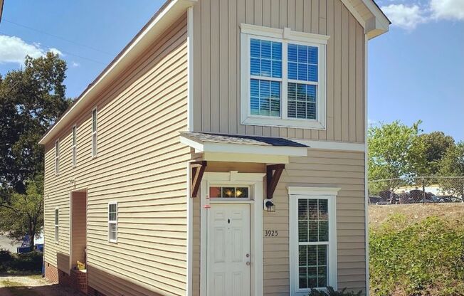 3925 Lexington Dr. - For Rent