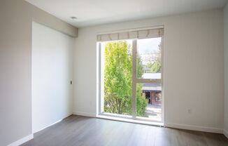 1 bed, 1 bath, $1,355, Unit 302