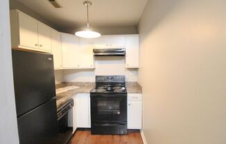 4 beds, 2 baths, $525