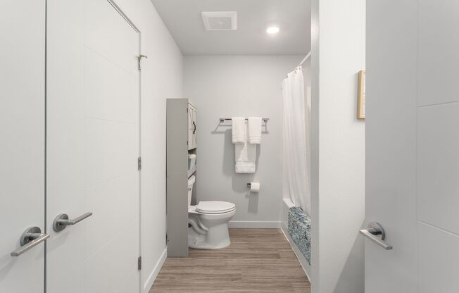 1 bed, 1 bath, 559 sqft, $1,415, Unit 333