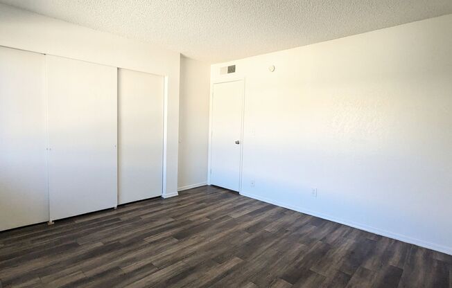 2 beds, 1 bath, 825 sqft, $975, Unit 210