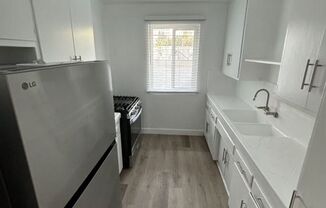 1 bed, 1 bath, 851 sqft, $2,075, Unit 24