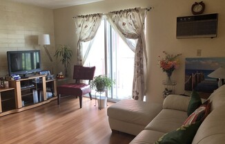 1 bed, 1 bath, 765 sqft, $2,100, Unit 714