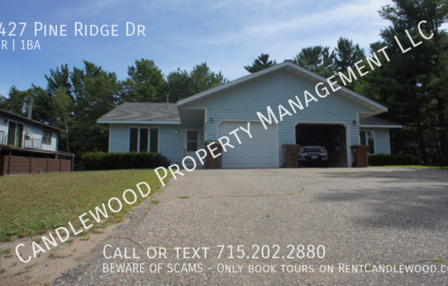 4427 Pine Ridge Dr