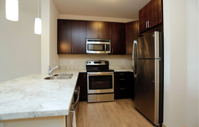 1 bed, 1 bath, 553 sqft, $1,750, Unit 902-209