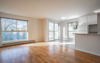 615 Summit Apartments