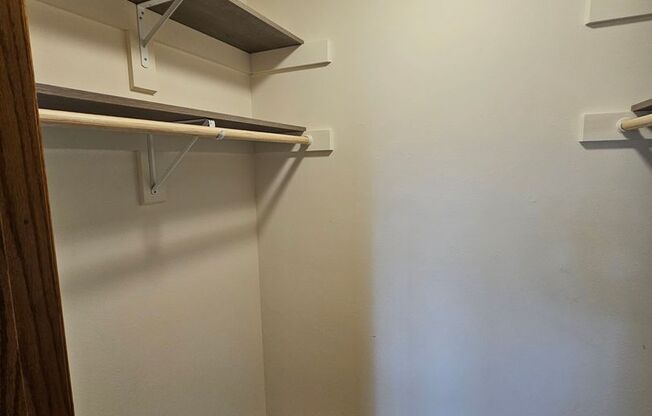1 bed, 1 bath, 676 sqft, $1,125, Unit 25 - 216