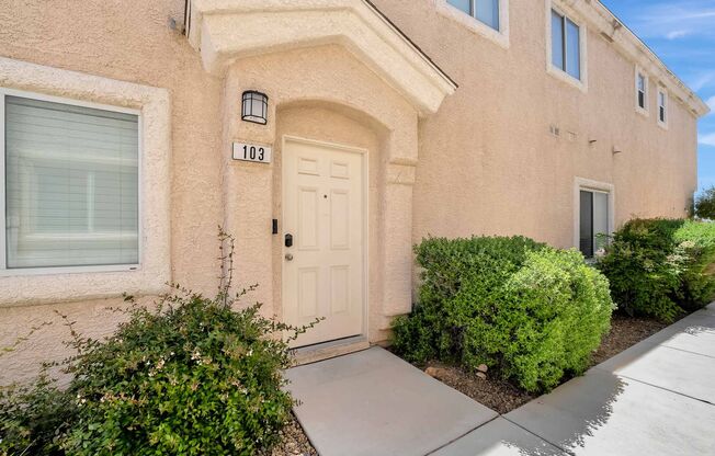 Stunning Townhome in Gated Community!