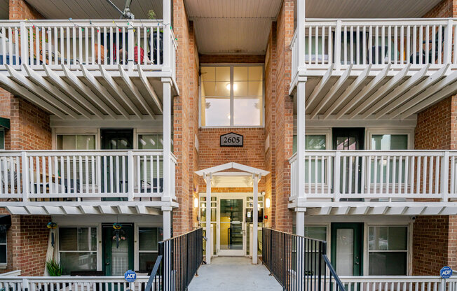 2605 DOUGLASS RD SE