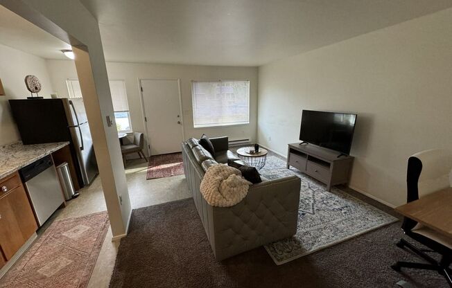 1 bed, 1 bath, 625 sqft, $1,699, Unit 1016