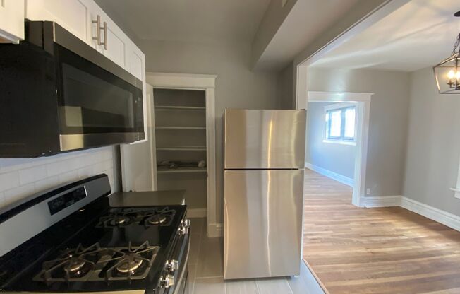 2711 Arkansas