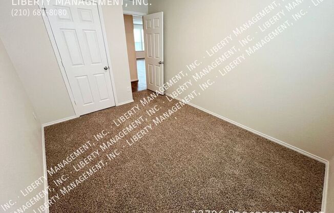 13706 PROSPECTOR POST