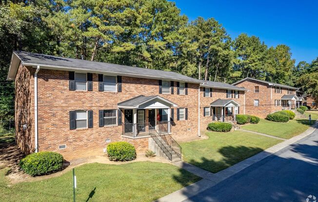 2 beds, 1 bath, 759 sqft, $999, Unit J 5