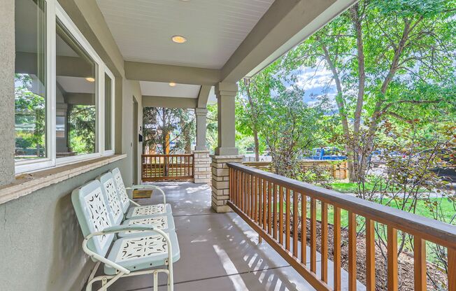 Beautiful 4BD/3BA Home in Boulder - Available NOW!