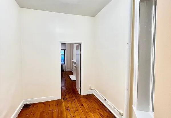424 E 83 ST