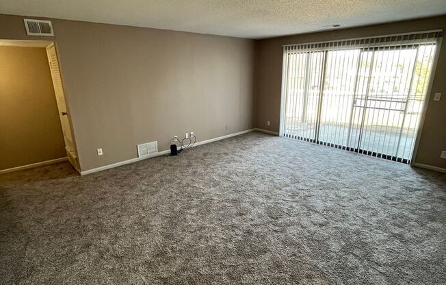1 bed, 1 bath, 769 sqft, $1,109, Unit 7518-01