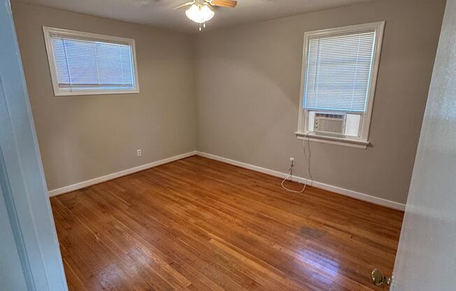 Charming 3 bedroom home in West End Manor - Convenient Henrico Location