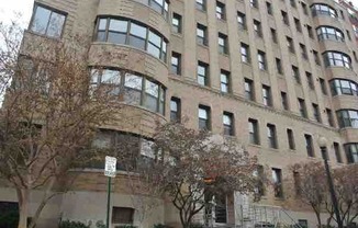 Foggy Bottom Efficiency W/Roofdeck & Garden BBQ Patio