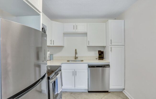 2 beds, 1 bath, $1,850, Unit Unit 2 (B)