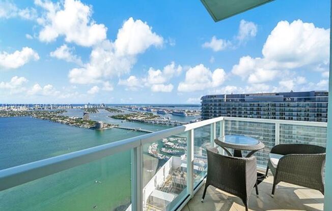 2 beds, 2.5 baths, $7,600, Unit # 5103