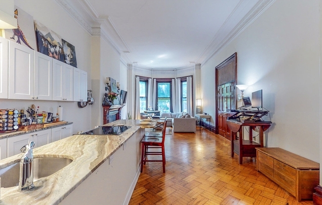 177 Marlborough St Apt 1