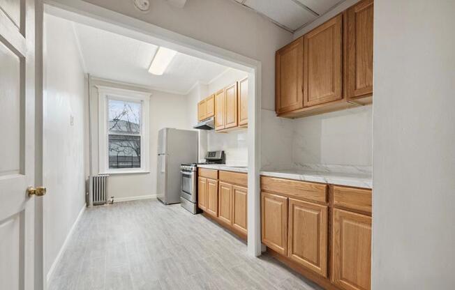 1105 CYPRESS AVE