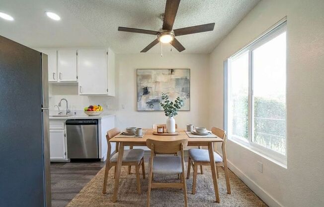 2 beds, 1 bath, 757 sqft, $2,595, Unit A-A06
