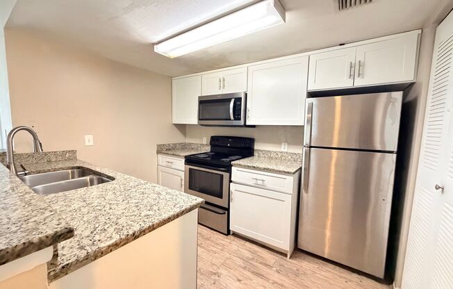 Glenbrooke Apartments