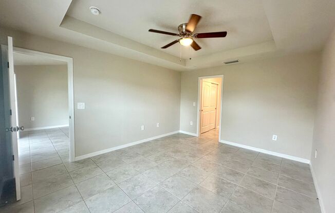 4 Bedroom 2 Bathroom 2 Car Garage- NW Cape Coral Home with Screened Lania
