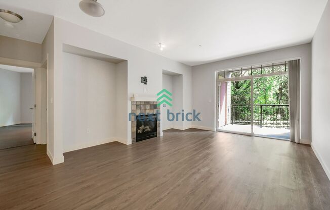 Beautiful 2 Bed 2 Bath for Rent with designated parking!