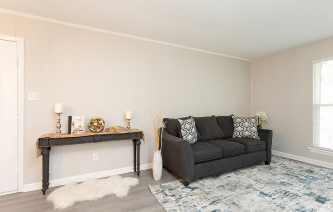 2 beds, 1.5 baths, 990 sqft, $975, Unit 4414-E