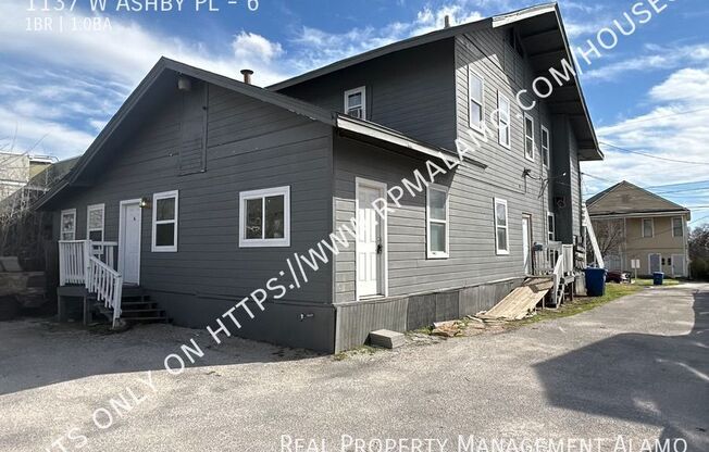 1137 W ASHBY PL