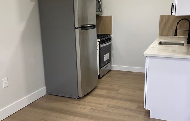 1 bed, 1 bath, $1,725, Unit 3