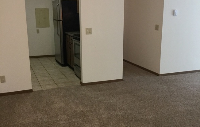 2 beds, 1 bath, 970 sqft, $1,495, Unit 7601CG
