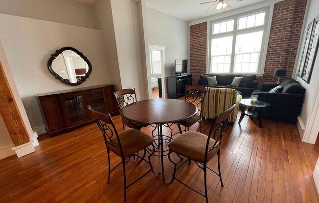 SH073 - Farmers Market Condos