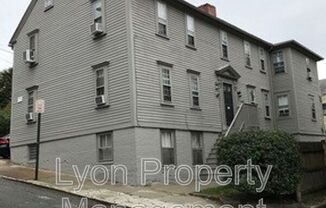 39 Bowen St