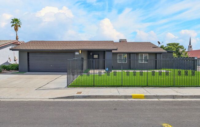 NEWLY RENOVATED SINGLE-STORY HOME LOCATED IN LAS VEGAS