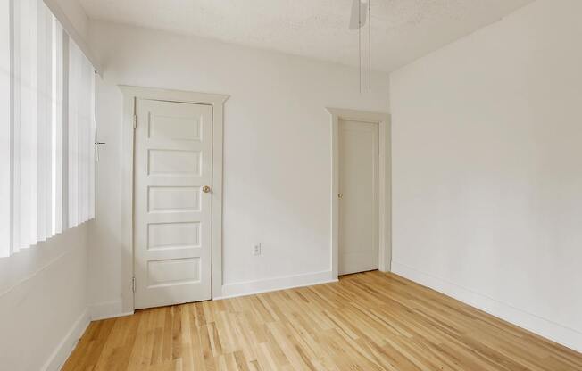 2601-11 S Orchard Street  Los Angeles, CA 90007