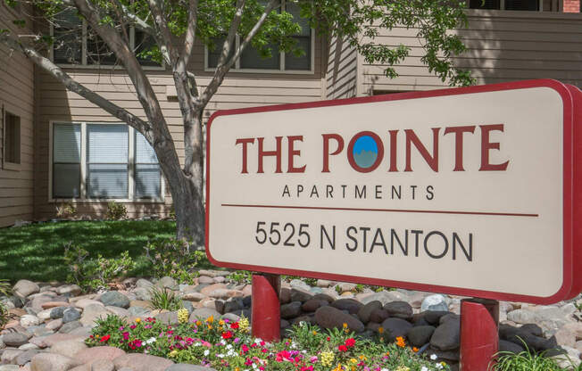 The Pointe Apartments El Paso Texas Sign 2