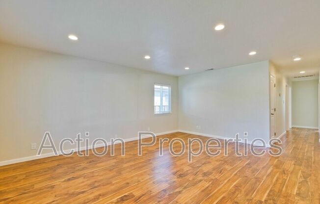 2333 AUGUSTA PL