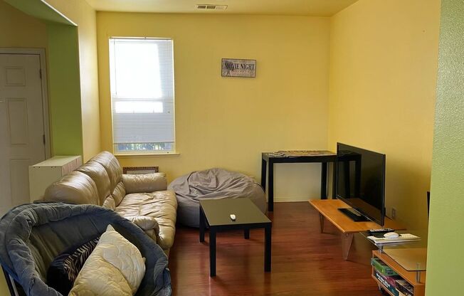 Beautiful 4-Bedroom Home for Rent in North Merced!
