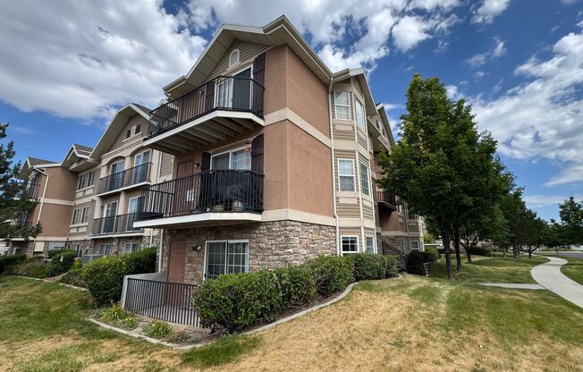 PBR 1617 W Treille Ct.